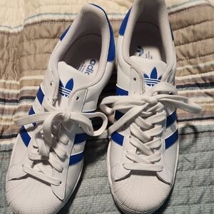Adidas Classic White and Blue Shoes